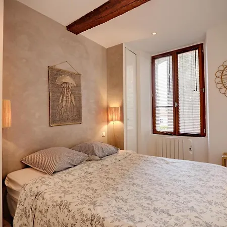 Le St Tropez Apartment *