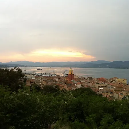 Le St Tropez Apartamento *